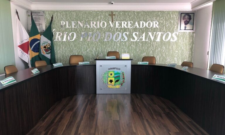 Plenário da Câmara de Arapuá, no Alto Paranaíba