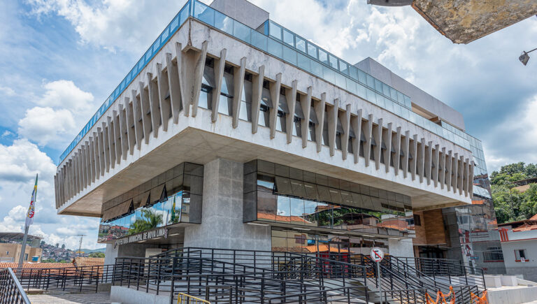predio prefeitura de nova lima