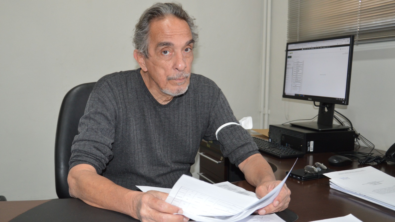 A solução caseira do prefeito de Contagem para a pasta de Comunicação