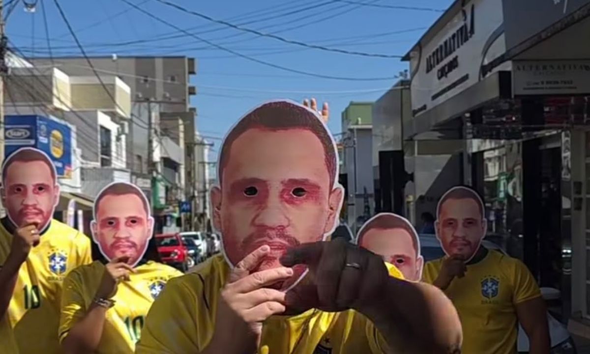 Mascaras de Cleitinho Azevedo