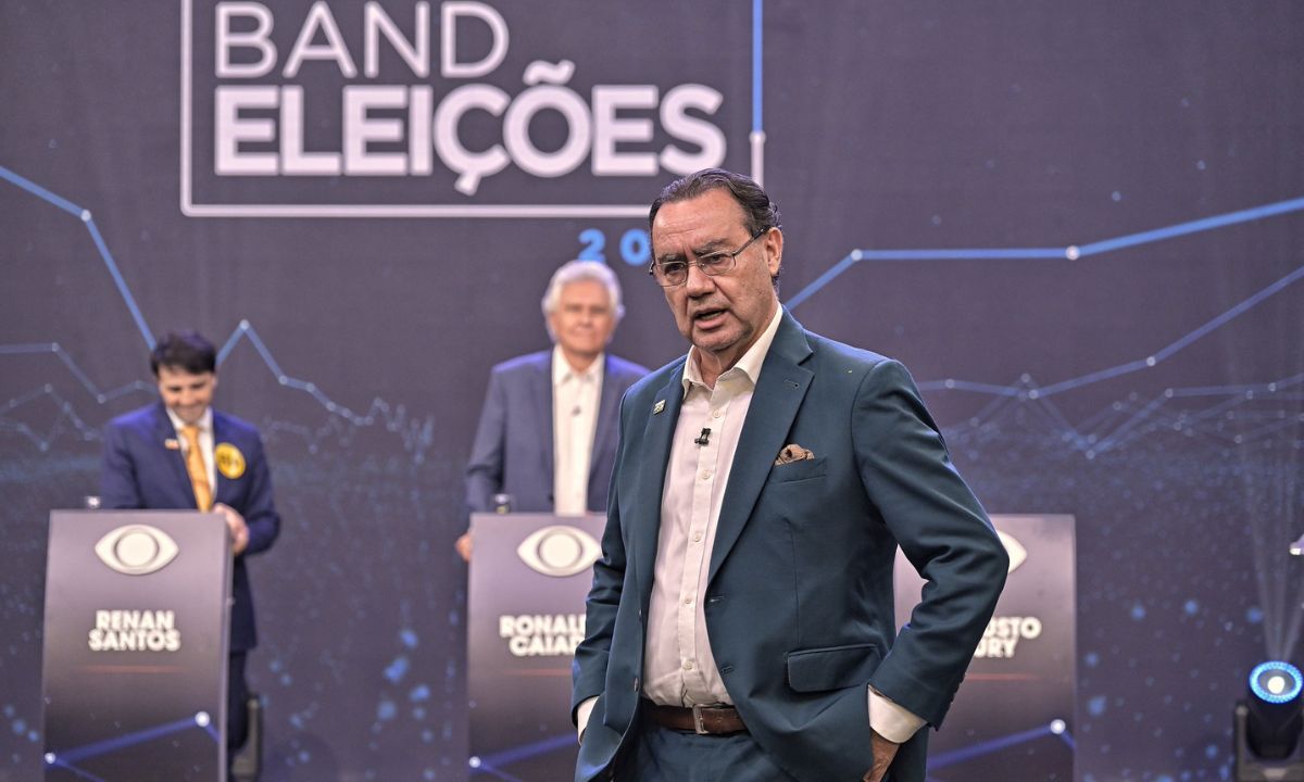 Augusto Cury durante o debate da Band